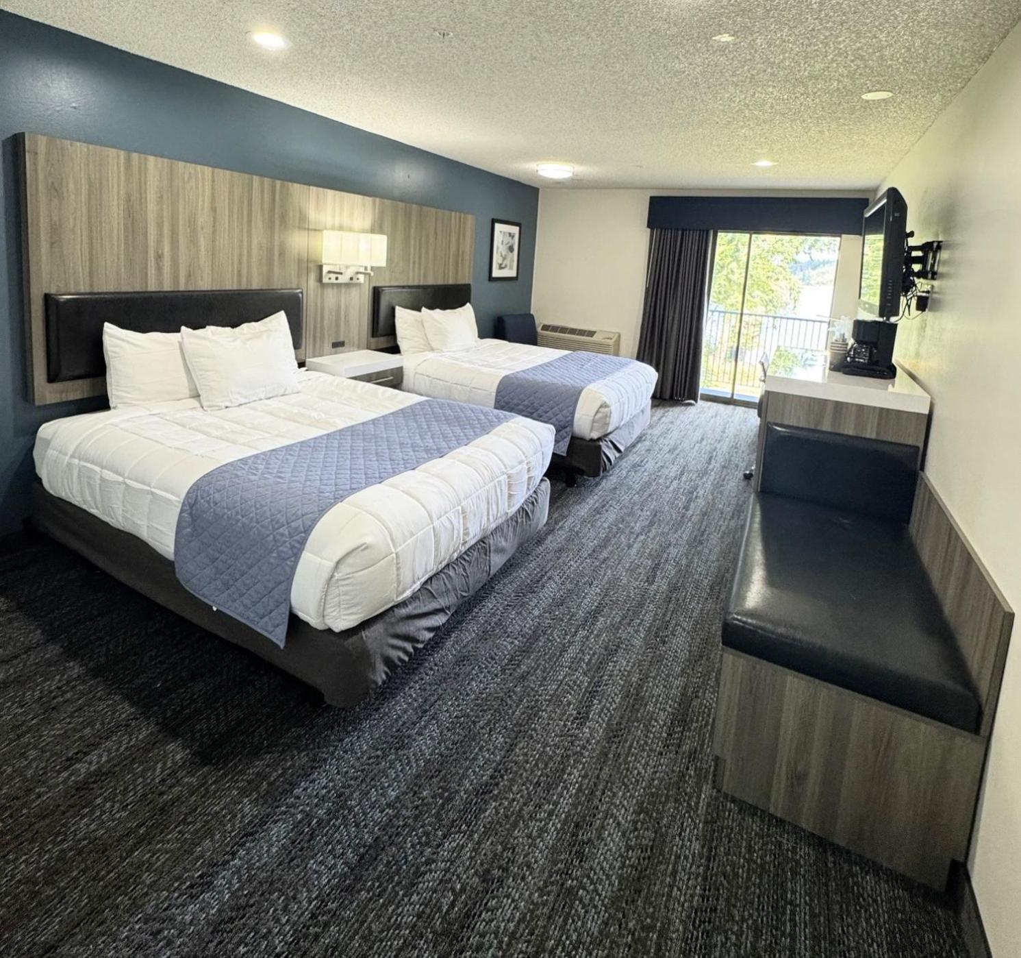 Oyster Bay Inn & Suites Bremerton Εξωτερικό φωτογραφία